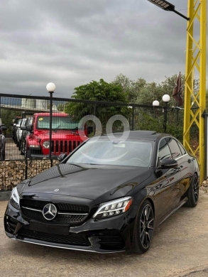 Mercedes-Benz in Tripoli - C300 2019