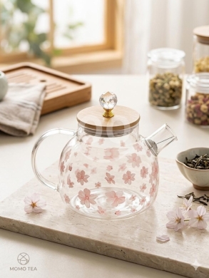 مطبخ في ادونيس - إبريق شاي زجاج بيركس مع غطاء خشبي ورسمة زهور الكرز | Elegant Glass Teapot with Wooden Lid &amp; Cherry