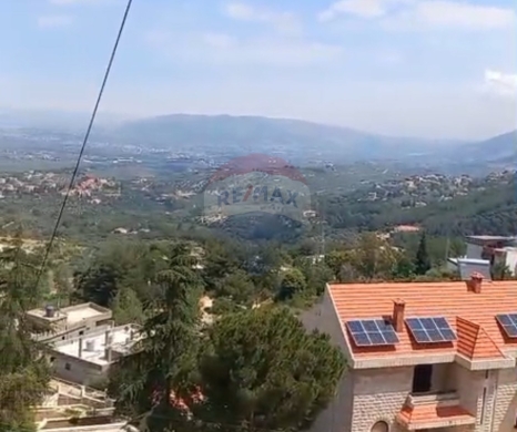 Lands for sale in Kfar Fou - R9-3535 Land for Sale in Zgharta &ndash; Kfar Fou, 622 m&sup2;, Zoning 25/50 أرض للبيع في زغرتا كفر فو &ndash; 622 م&sup2;، تصنيف بناء 25/50