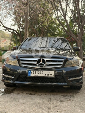Mercedes-Benz in Beirut City - مرسيدس C250 موديل 2012 كاملة المواصفات | 2012 Mercedes C250 Full Option