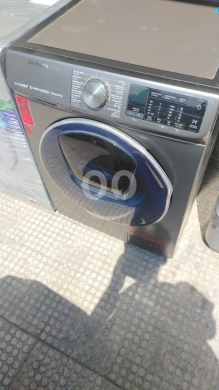 Other home appliances in Bourj el Barajneh - غسالة ونشافة سامسونج إنفيرتر 10 كيلو بحالة ممتازة | Samsung Inverter Washer &amp; Dryer 10kg