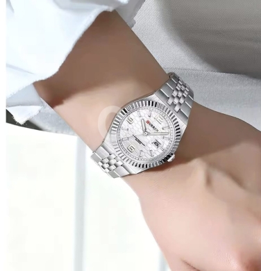 Clothes, Footwear & Accessories in Beirut City - ساعة كورين رجالية فاخرة ستيل فضي بالكامل | Elegant Curren Men Watch Full Silver Steel