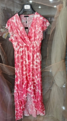 Clothes, Footwear & Accessories in Marj - فستان صيفي زهري مشجر بلمسات ذهبية وقصة غير متناظرة | Elegant Floral Pink Summer Dress with Golden Ac