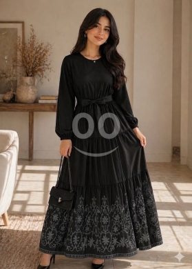Vêtements, chaussures et accessoires dans Loussiya - فستان &quot;كينج يارا&quot; كلوش الملكي المطبع مقاسات من S إلى XXL | Premium King Yara Printed Cloch Dress