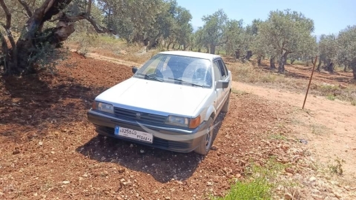 Nissan dans Tripoli - Nissan Sunny model 88