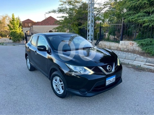 Nissan in Haoush ez Zaraane - Nissan qashqai 2014