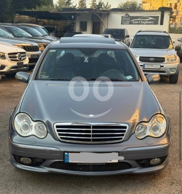 Mercedes-Benz in Zgharta - Mercedes C230 model 2005