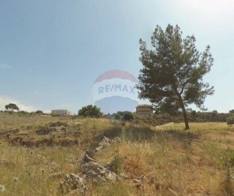 Lands for sale dans Deddeh - R9-3547 Land for Sale in Deddeh Hills &ndash; Koura, 1200 m&sup2;Corner on 2 Roadsأرض للبيع في تلال دده الكورة &ndash; 1200 م زاوية على طريقين