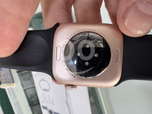 ساعة آبل سيريس 10 مقاس 42 ملم لون ذهبي وردي بحالة ممتازة كأنها جديدة | Apple Watch Series… — 2