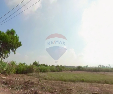 R9-3550 Land for Sale in Akkar – 24,000 m², Near Klaayaat Airport أرض للبيع في عكار – 24,… — 3