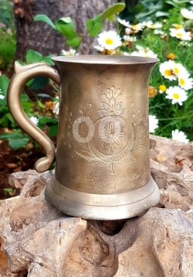Antiques & Collectibles في البترون - كوب نحاس أثري قديم مزخرف يدوياً | Vintage Handcrafted Engraved Brass Mug