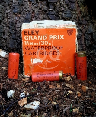 Antiques & Collectibles في البترون - علبة خراطيش صيد فارغة أثرية إيلي جراند بريكس | Vintage Eley Grand Prix Cartridge Box