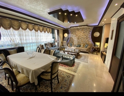 Apartments for sale dans Mar Elias - شقة مميزة للبيع في مار الياس الخط العام مساحة 200 متر | 200 sqm Apartment For Sale In Mar Elias