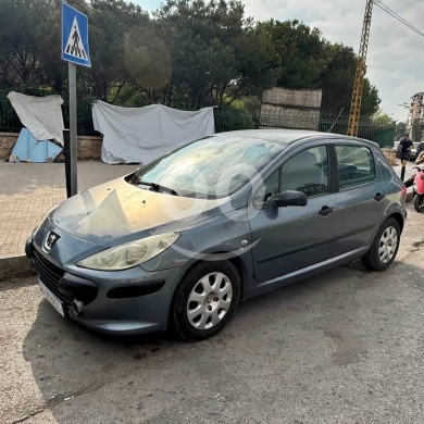 بيجو في مدينة بيروت - Peugeot 307 2008