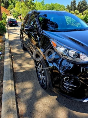 كيا في بوشريه - للبيع كيا سبورتاج EX موديل 2018 كاملة المواصفات بحالة الوكالة | Kia Sportage EX 2018 Full Options