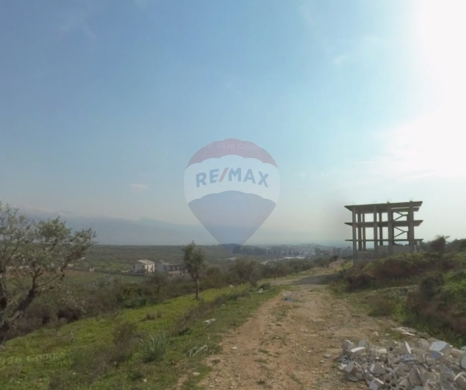 عقارات تجارية للبيع في علما - R9-3558 Land for Sale in Alma &ndash; Zgharta, 10,000 m&sup2;, Zoning 20/40, Villa Areaأرض للبيع في علما زغرتا &ndash; 10,000 م&sup2;، تصنيف بناء 20/40، منطقة الفيلات