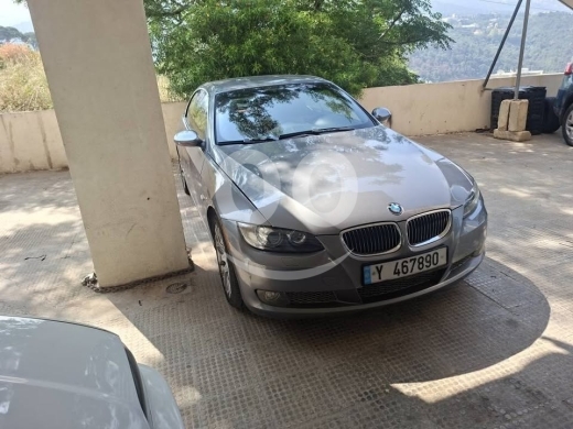 BMW dans Biakout - Bmw e93 2008