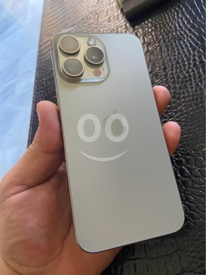 Mobile phones dans Hadeth - iphone 15 pro max