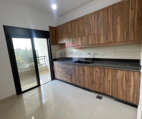 Apartments for sale dans Deddeh - R9-3573 Apartment for Sale in Block B &ndash; Deddeh, Koura, 160 m&sup2;, 3rd Floor شقة للبيع في دده الكورة &ndash; 160 م&sup2;، الطابق الثالث بلوك ب