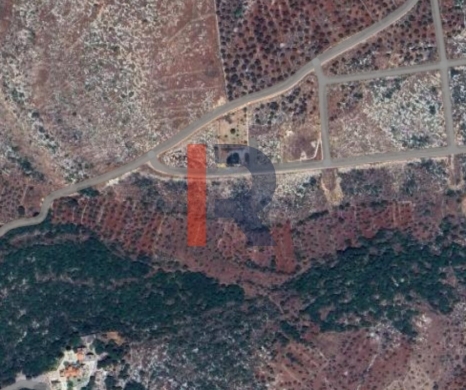 R9-3580 Land for Sale in Nakhleh – Koura, 1865 m², Villas Area, Zoning 20/40