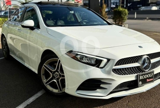 مرسيدس A220 AMG موديل 2020 دفع رباعي | Mercedes A220 AMG 2020 4Matic Clean Carfax — 2