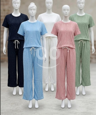 Clothes, Footwear & Accessories in Beirut City - طقم نسائي صيفي مريح - زلزال الموضة | Summer Women&#039;s Comfort Set