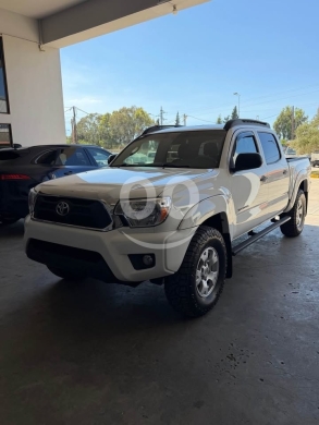 Toyota in Tripoli - Tacoma 2014