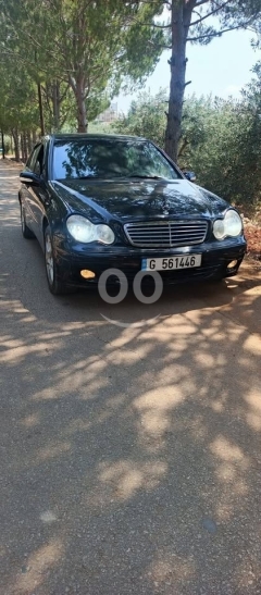 Mercedes C180 model 2005