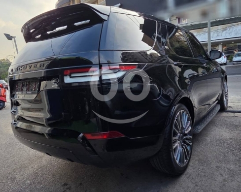 لاند روفر ديسكفري SE بلاك إيدشن 2018 | Land Rover Discovery SE Black Edition 2018 — 5