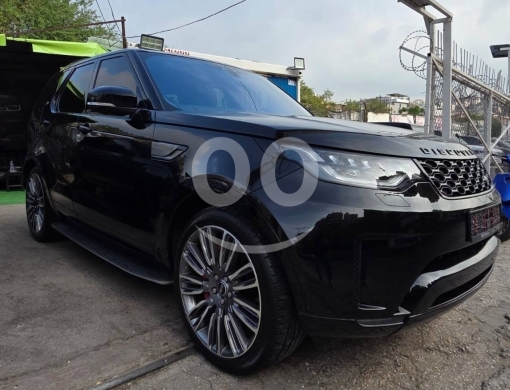لاند روفر ديسكفري SE بلاك إيدشن 2018 | Land Rover Discovery SE Black Edition 2018 — 3