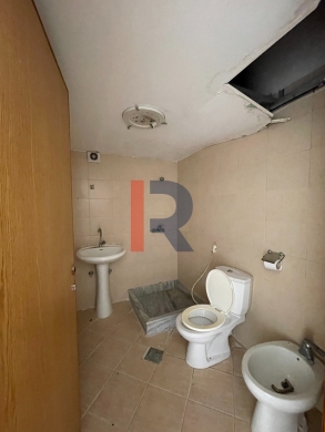R9-3593 Building for Rent in Btouratij – Koura, 900 m², 3 Floors — 24