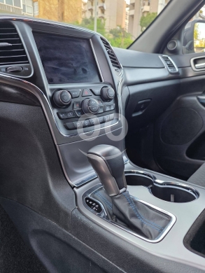 جيب غراند شيروكي أبلاند 2018 | 2018 Jeep Grand Cherokee Upland — 9