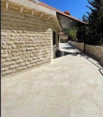 Villas for sale dans Batroun - فيلا حجر دوبلكس للبيع تبعد عن البترون ٣٥ دقيقة