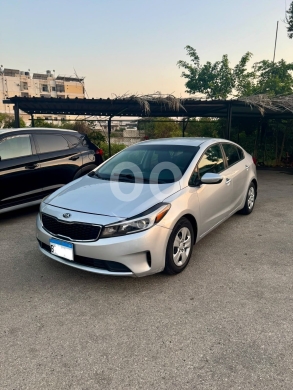 كيا في حدث - Kia forte (Cearto) 2017 fulloptions