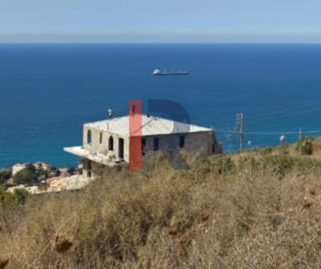 R9-3594 Land for Sale in Kfar Abida – Batroun, 1350 m²