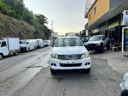 Toyota in Tripoli - تويوتا هايلوكس موديل ٢٠١٥