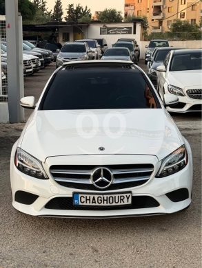 Mercedes-Benz in Zgharta - Mercedes C300 model 2017