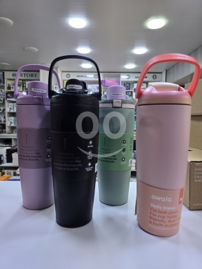 السلع الأخرى في مدينة بيروت - Owala FreeSip Water Bottle | زجاجة مياه أوالا فري سيب الأنيقة