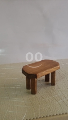 طقم مصغر كرسيين وطاولة خشب موديل إنجليزي مصنوع يدويًا | Miniature Wooden Table & 2 Chairs… — 3