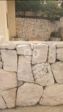 شقق للإيجار في جبيل - دوبلكس صغير نصف مفروش للإيجار في جبيل قرب الجامعة اللبنانية الأمريكية | Small Duplex Byblos