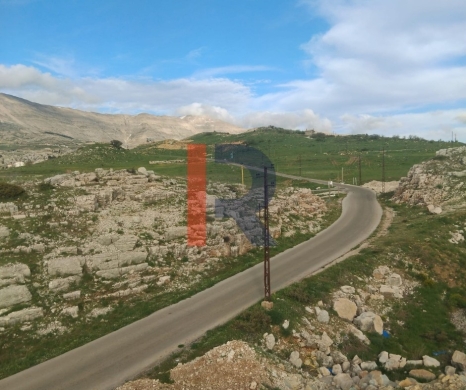 R9-3618 Land for Sale in Baskinta – Metn, 789 m², Zoning 25/50 — 3