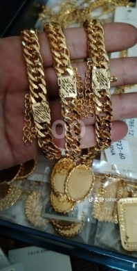 الملابس، الأحذية والزينة في منيه - طقم إكسسوارات ذهبية فخمة | Luxurious Gold Accessory Sets