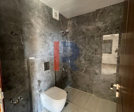 R9-3620 Duplex for Sale in Haykaliyeh – Koura, 300 m², 3 Floors — 13