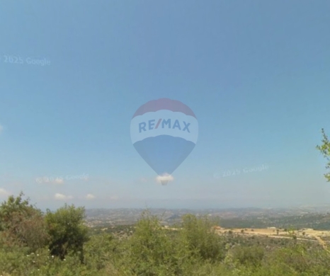 R9-3632 Land for Sale in Douq – Batroun, 9,780 m², Residential Zoning 25/50 أرض للبيع في … — 3