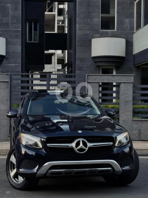 Mercedes-Benz in Beirut City - مرسيدس GLC كوبيه 2017 للبيع - حالة ممتازة ومجمركة | Mercedes GLC Coupe 2017 for Sale - Custom Cleare