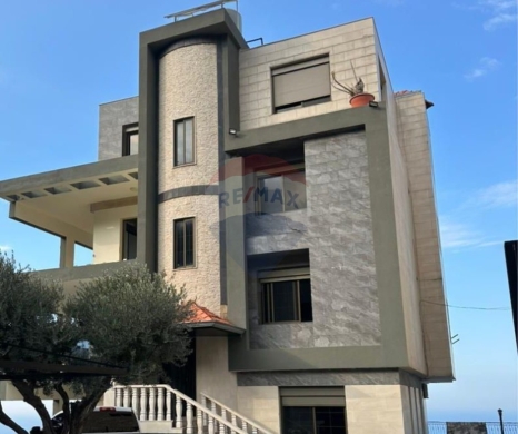 Commercials for sale dans Deir Ammar - R9-3638 Full Building for Sale in Deir Ammar &ndash; Hrayqess, 7 Floors, Panoramic Viewمبنى حديث للبيع في دير عمار &ndash; حريقص. أرض 720 م&sup2;، 7 طوابق