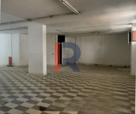 R9-3646 Showroom for Rent in Boulevard – Tripoli, 500 m², 5 Facades, Warehouse