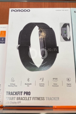 Smart Watches dans Jounieh - سوار تتبع اللياقة البدنية بورودو تراك فيت برو | Porodo Trackfit Pro Smart Bracelet Fitness Tracker