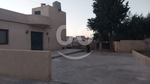Apartments for sale dans Jdeideh - شقة مميزة للبيع مع جنينة واسعة 500 متر مربع | Excellent Apartment for Sale with 500 sqm Garden