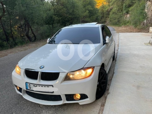 BMW dans Zgharta - BMW 325i 2006